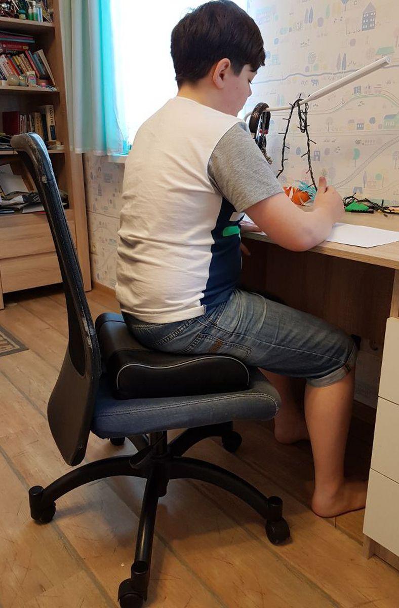 Подушка на сиденье BOOSTER. АВТОМОБИЛЬНАЯ 36x32. Каталог Матекс