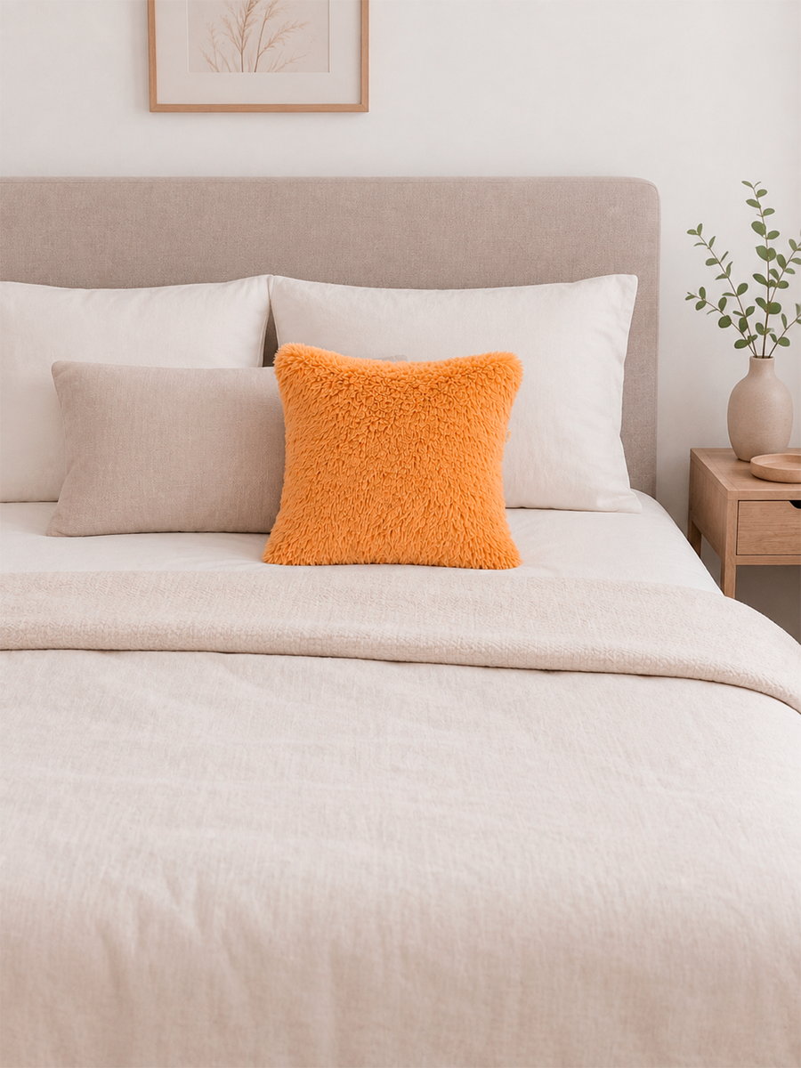 Подушка декоративная PLUSH. 35x35. Каталог Матекс Подушка декоративная PLUSH. 35x35. Каталог Матекс