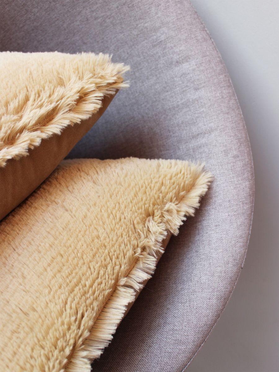 Подушка декоративная PLUSH. 35x35. Каталог Матекс Подушка декоративная PLUSH. 35x35. Каталог Матекс