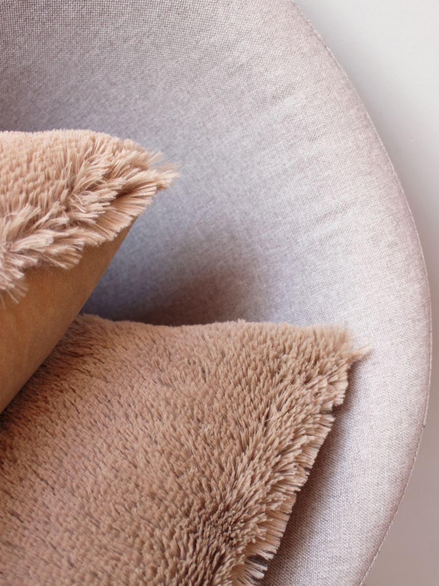 Подушка декоративная PLUSH. 35x35. Каталог Матекс Подушка декоративная PLUSH. 35x35. Каталог Матекс