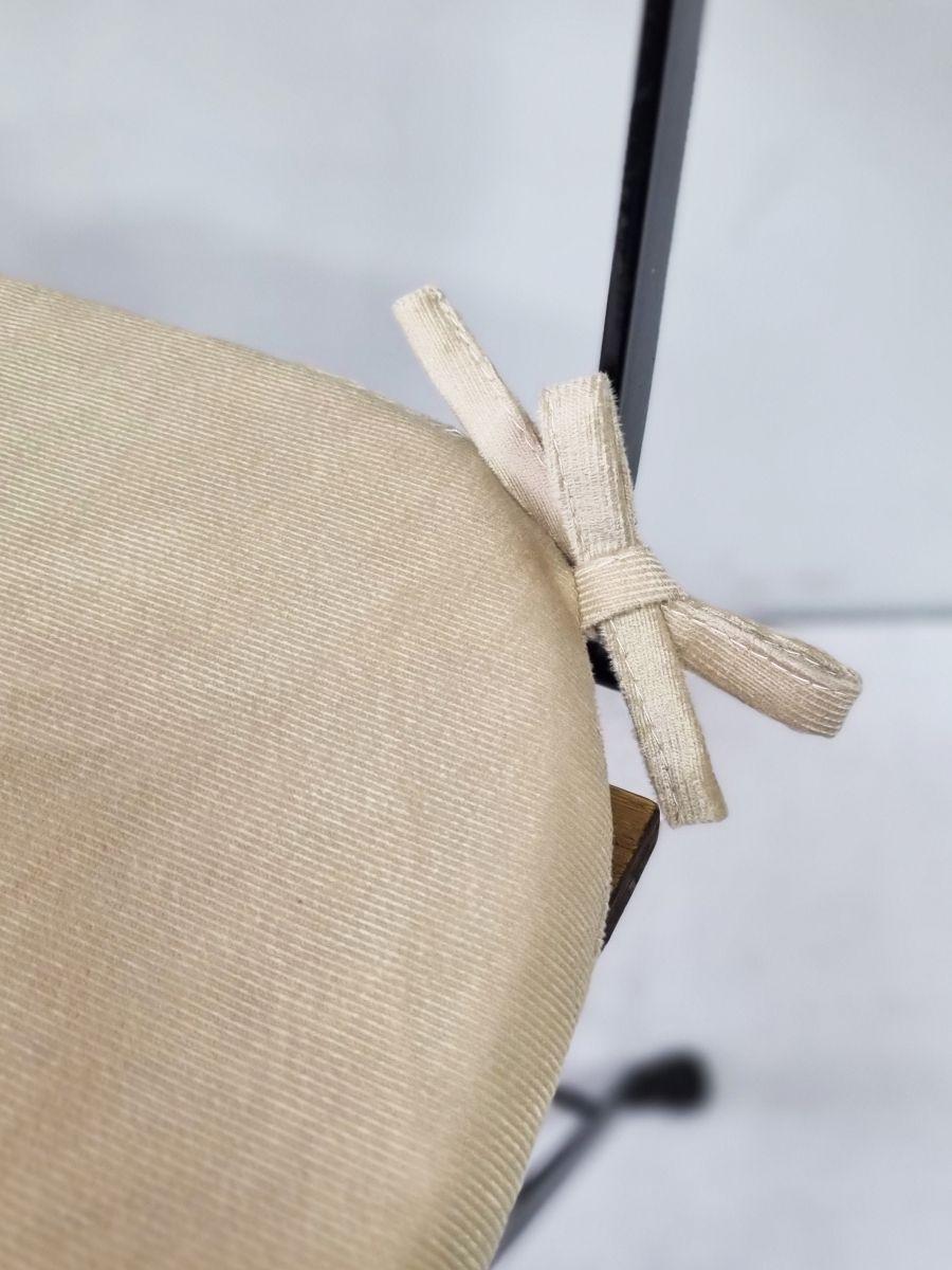 Подушка для сидения ARIA.  41x26x41. Каталог Матекс