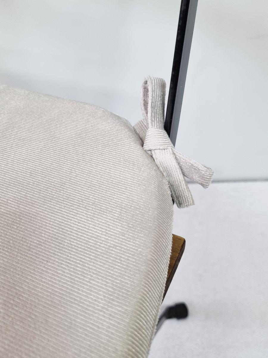 Подушка для сидения ARIA.  41x26x41. Каталог Матекс