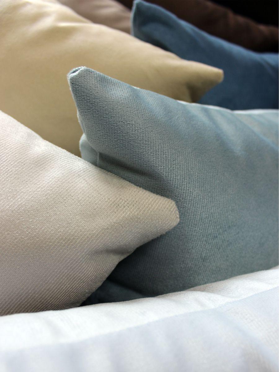 Подушка декоративная ARIA LINE.  40x40. Каталог Матекс