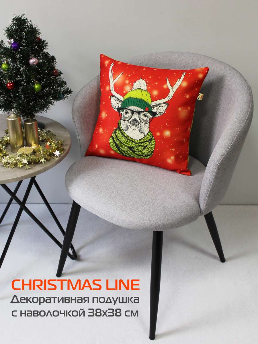 Подушка декоративная HAPPY NEW YEAR. CHRISTMAS. ОЛЕНЬ В ЗЕЛЕНОЙ ШАПКЕ. 38x38. Каталог Матекс