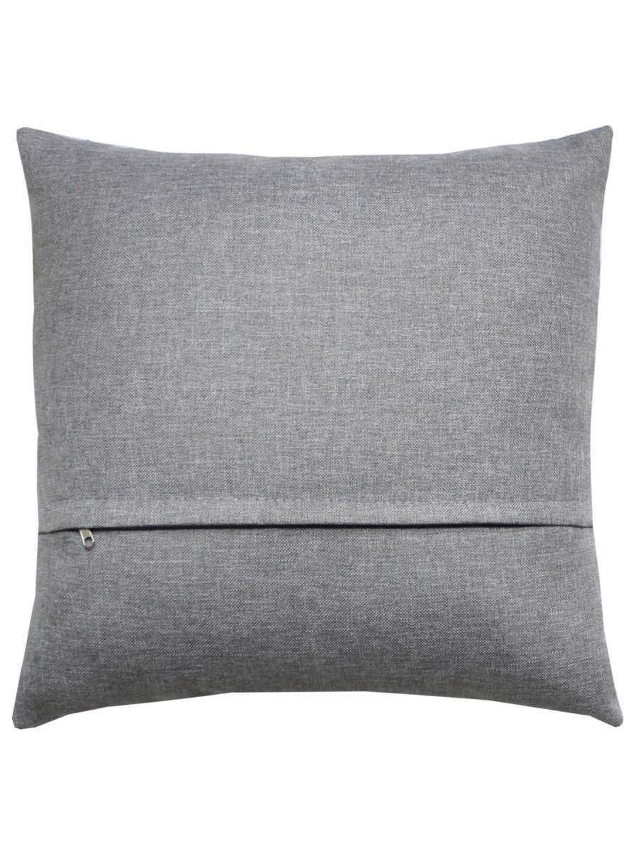 Подушка декоративная HAPPY NEW YEAR. CHRISTMAS. СНЕГИРИ И ШАРЫ. 38x38. Каталог Матекс Подушка декоративная HAPPY NEW YEAR. CHRISTMAS. СНЕГИРИ И ШАРЫ. 38x38. Каталог Матекс