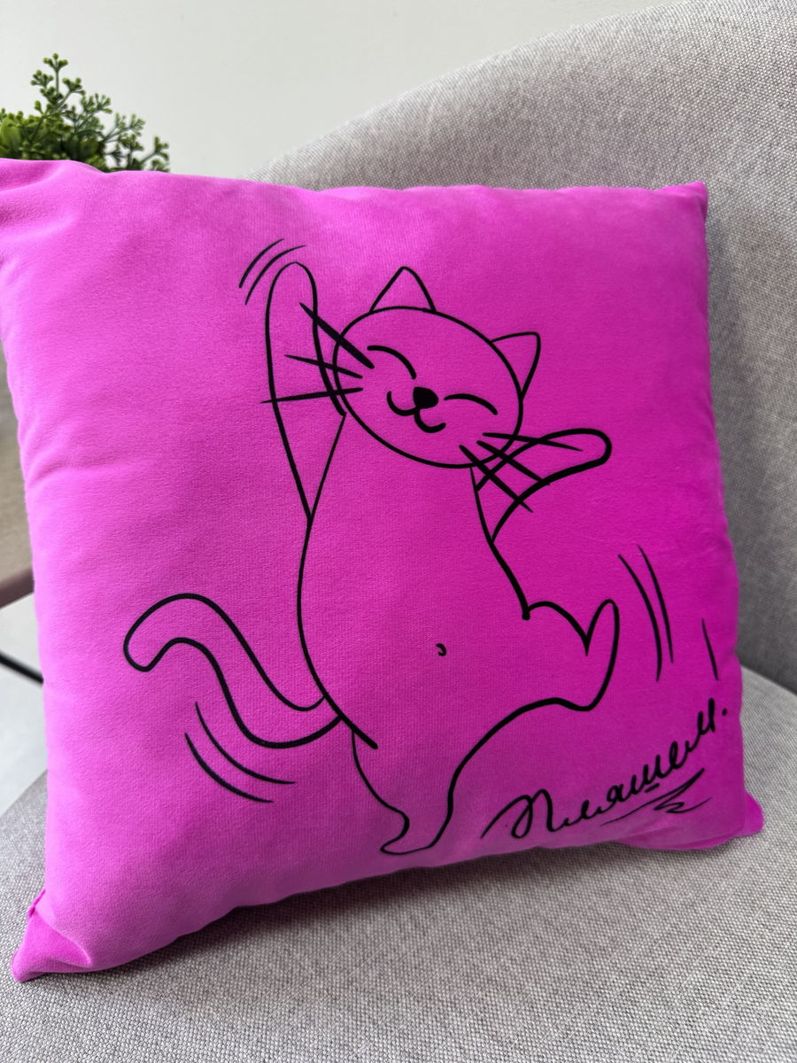 Подушка декоративная MEOW.  35x35. Каталог Матекс