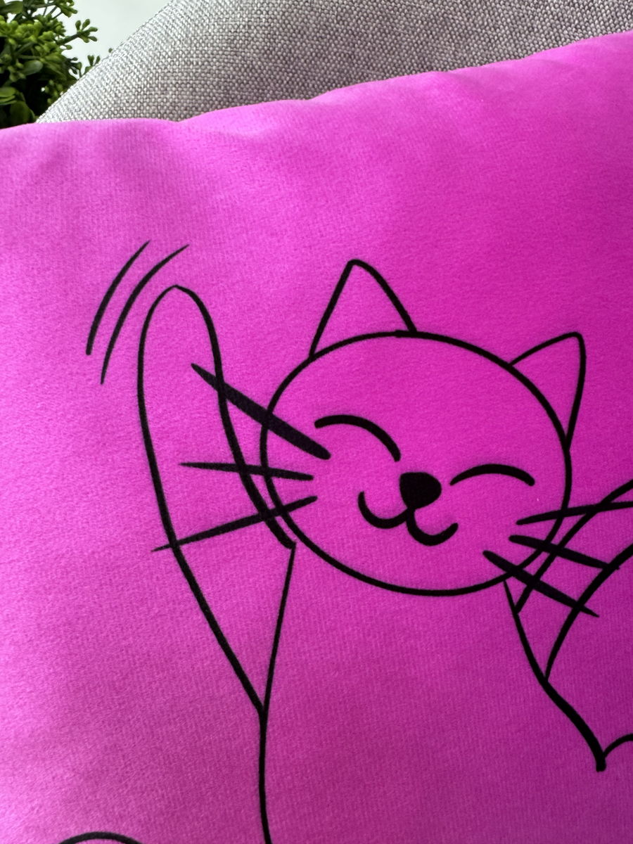Подушка декоративная MEOW.  35x35. Каталог Матекс