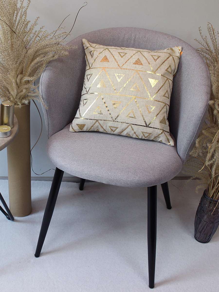 Подушка декоративная LUXURY. Треугольники ГИПНОЗ 40x40. Каталог Матекс Подушка декоративная LUXURY. Треугольники ГИПНОЗ 40x40. Каталог Матекс