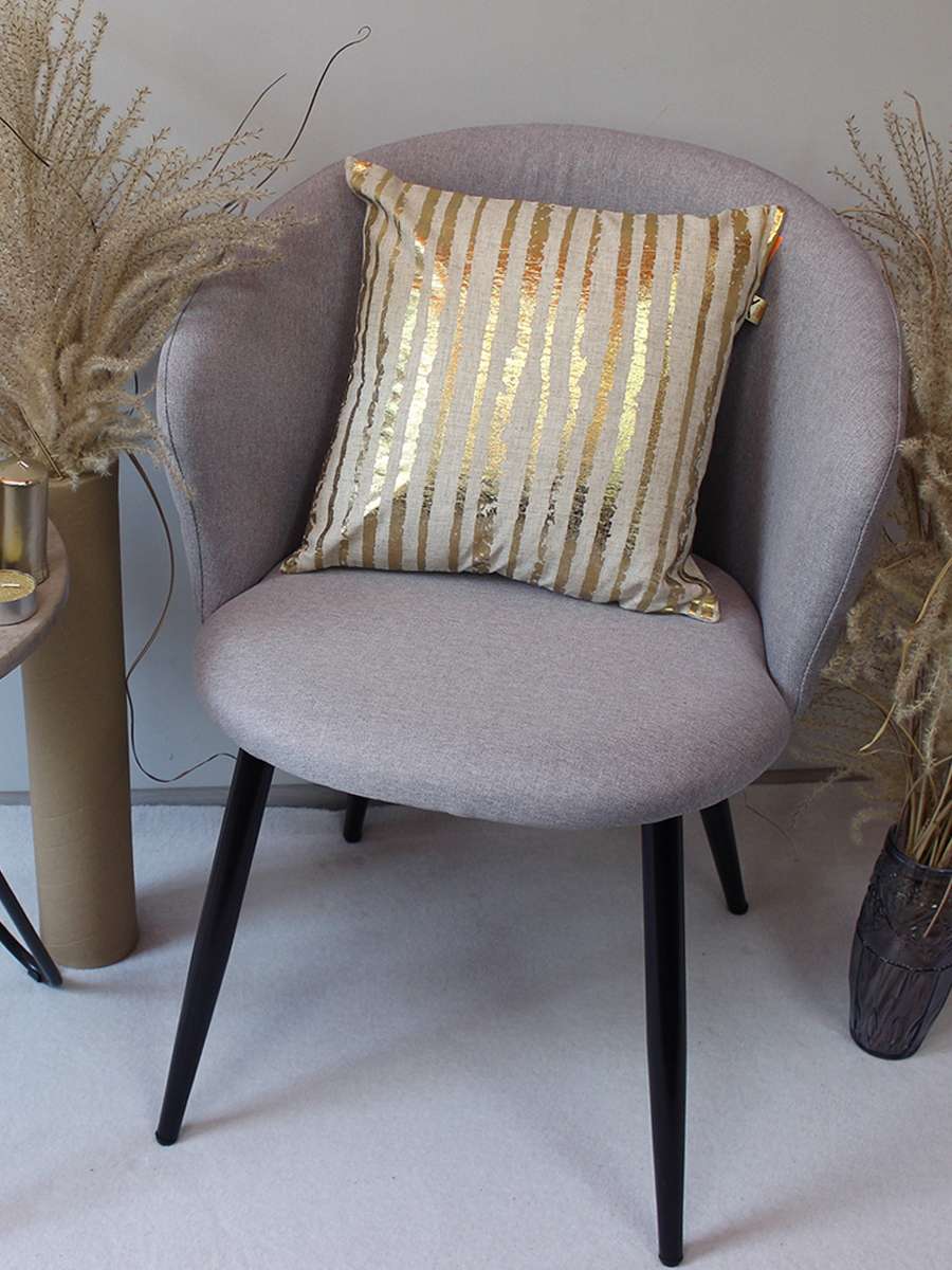 Подушка декоративная LUXURY. ВЕРТИКАЛЬНЫЕ ПОЛОСЫ 40x40. Каталог Матекс Подушка декоративная LUXURY. ВЕРТИКАЛЬНЫЕ ПОЛОСЫ 40x40. Каталог Матекс