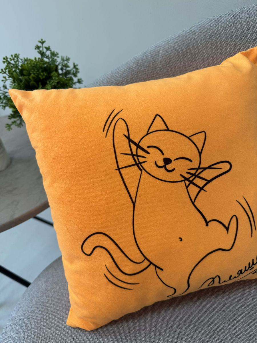 Подушка декоративная MEOW.  35x35. Каталог Матекс