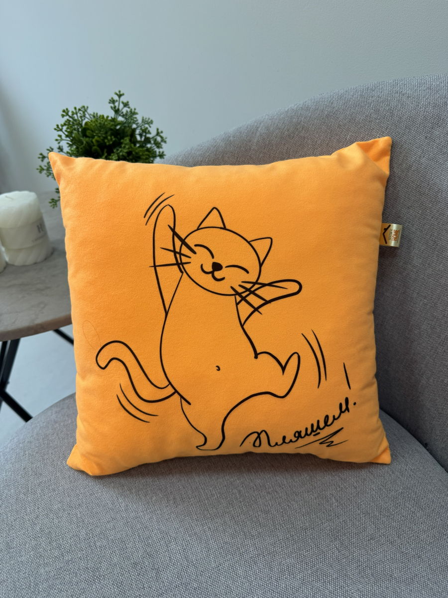 Подушка декоративная MEOW.  35x35. Каталог Матекс