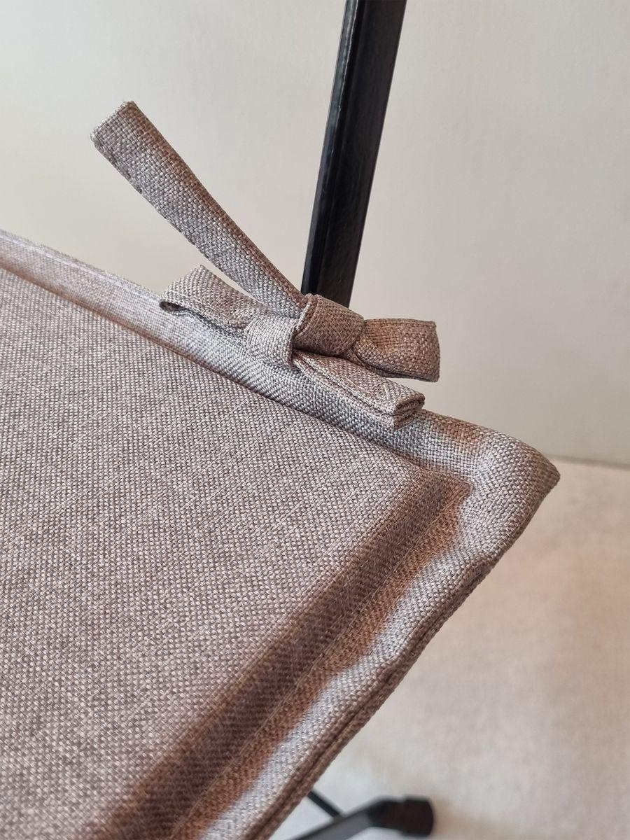 Подушка для сидения ФЬЮЖН. LINE 42x42. Каталог Матекс