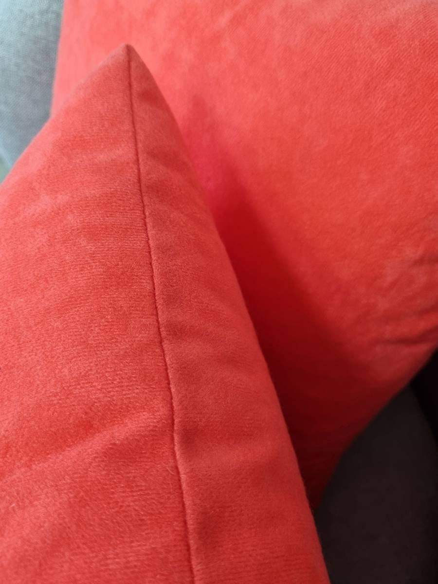 Подушка декоративная VELOURS. КОМПЛЕКТ 2 ШТ. 35x35. Каталог Матекс Подушка декоративная VELOURS. КОМПЛЕКТ 2 ШТ. 35x35. Каталог Матекс