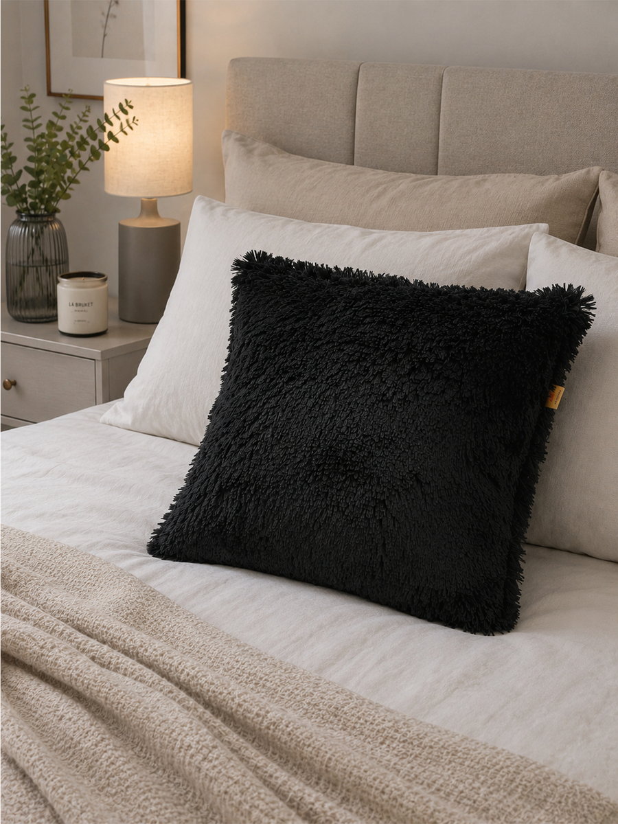 Подушка декоративная PLUSH.  35x35. Каталог Матекс
