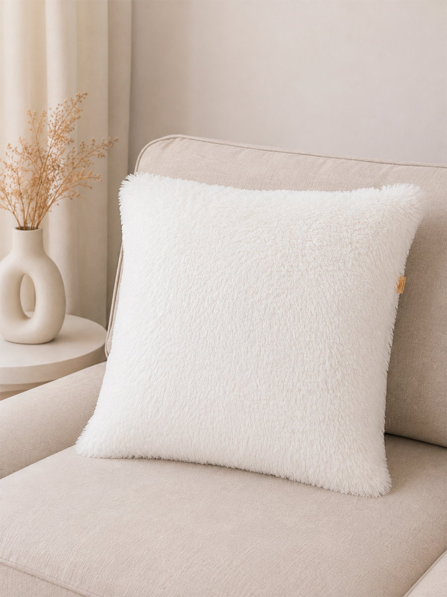 Подушка декоративная PLUSH.  43x43. Каталог Матекс
