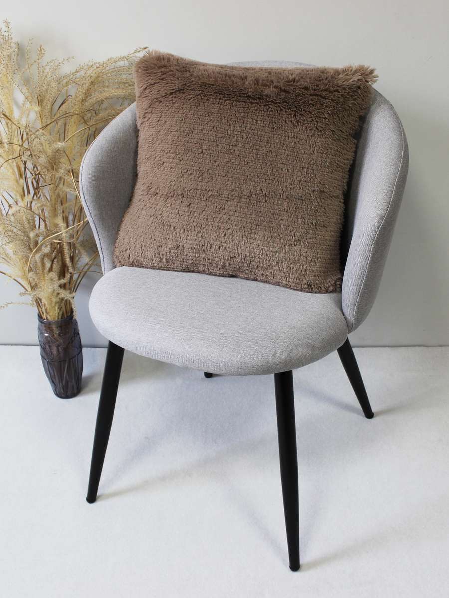 Подушка декоративная PLUSH. 43x43. Каталог Матекс Подушка декоративная PLUSH. 43x43. Каталог Матекс