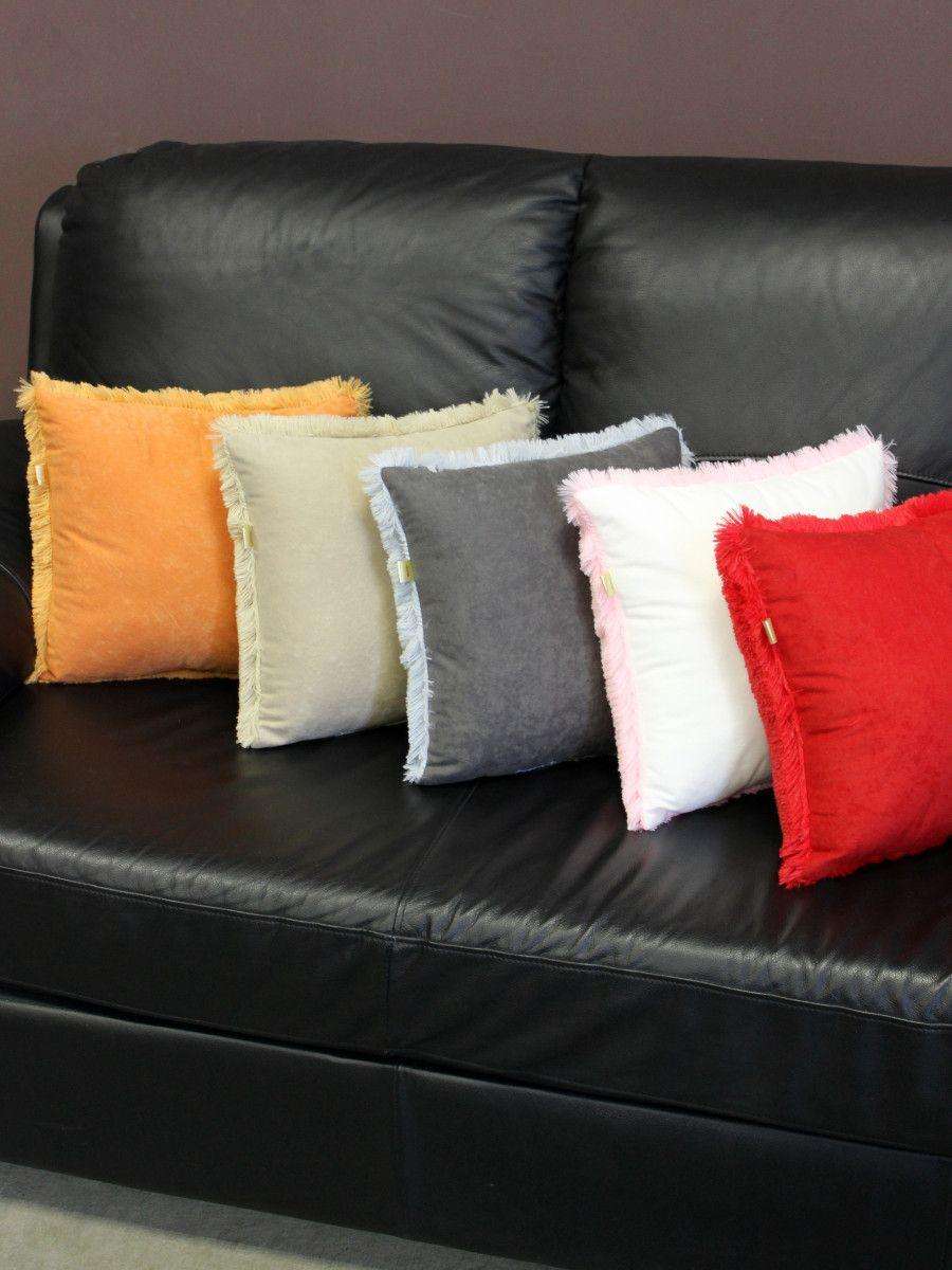 Подушка декоративная PLUSH. 43x43. Каталог Матекс Подушка декоративная PLUSH. 43x43. Каталог Матекс