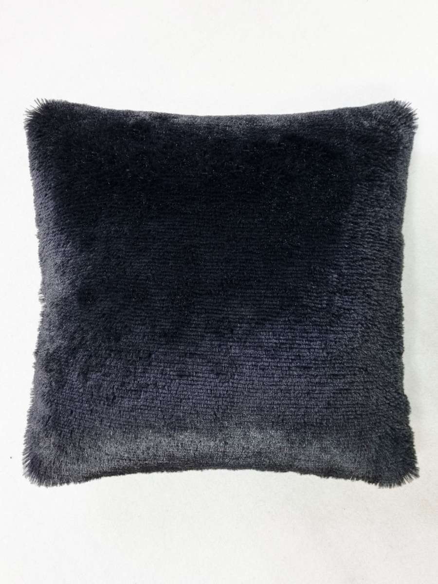 Подушка декоративная PLUSH. 43x43. Каталог Матекс Подушка декоративная PLUSH. 43x43. Каталог Матекс
