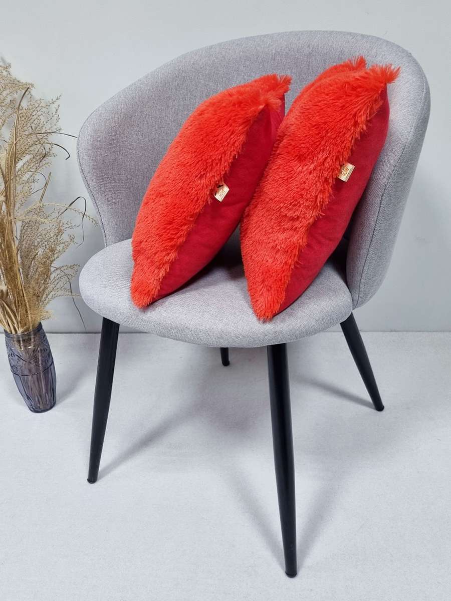 Подушка декоративная PLUSH LINE. КОМПЛЕКТ 2 ШТ. 35x35. Каталог Матекс