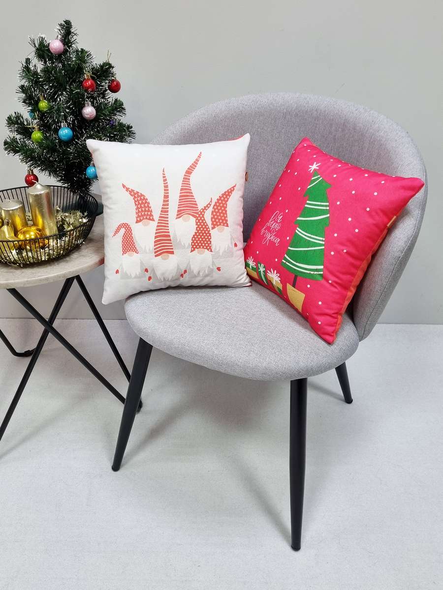 Подушка декоративная HAPPY NEW YEAR. WINTER. ГНОМИКИ 33x33. Каталог Матекс