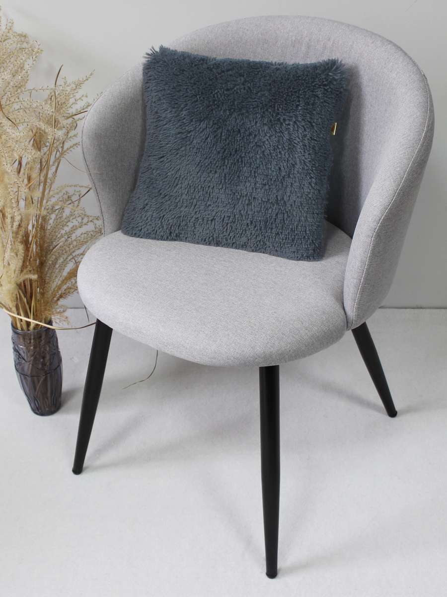 Подушка декоративная PLUSH 35x35 Для дома и офиса
