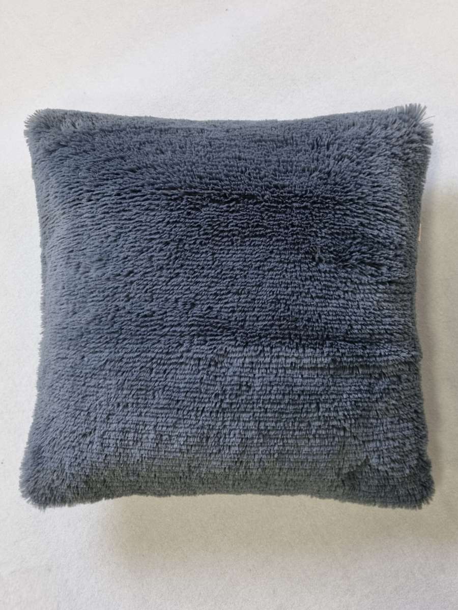 Подушка декоративная PLUSH. 43x43. Каталог Матекс Подушка декоративная PLUSH. 43x43. Каталог Матекс