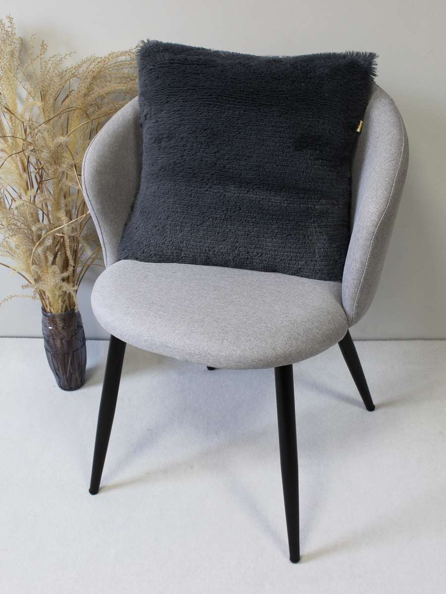 Подушка декоративная PLUSH. 43x43. Каталог Матекс Подушка декоративная PLUSH. 43x43. Каталог Матекс