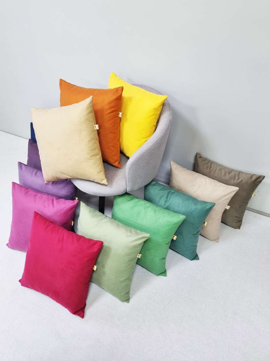 Подушка декоративная ARIA LINE.  43x43. Каталог Матекс