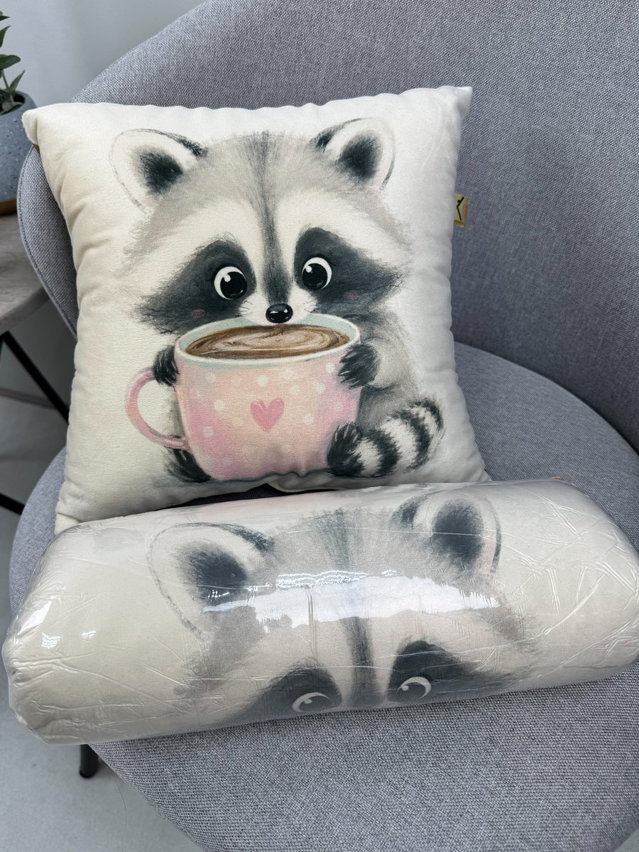 Подушка декоративная FLUFFY. ЕНОТИК И КОФЕЕК 33x33. Каталог Матекс
