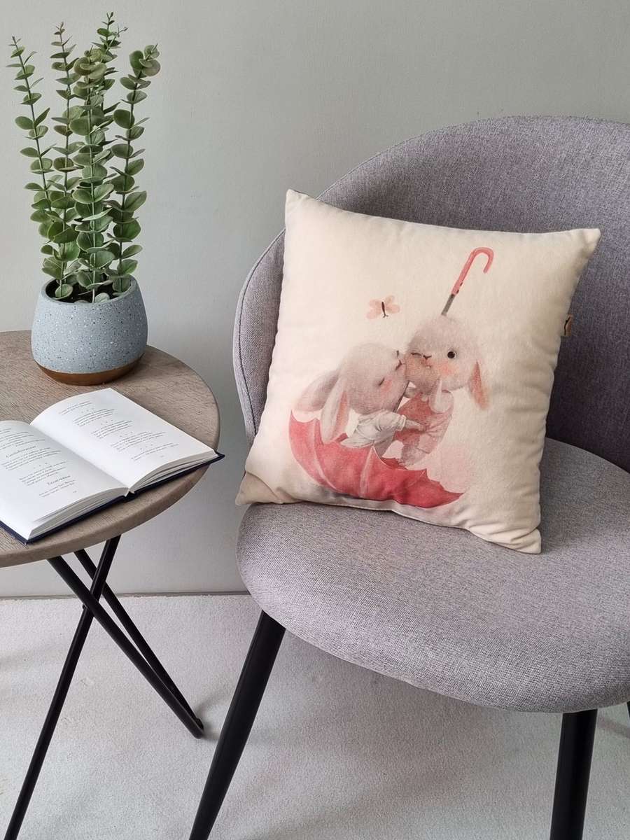 Подушка декоративная FLUFFY. ЗАЙКИ В ЗОНТИКЕ 33x33. Каталог Матекс Подушка декоративная FLUFFY. ЗАЙКИ В ЗОНТИКЕ 33x33. Каталог Матекс