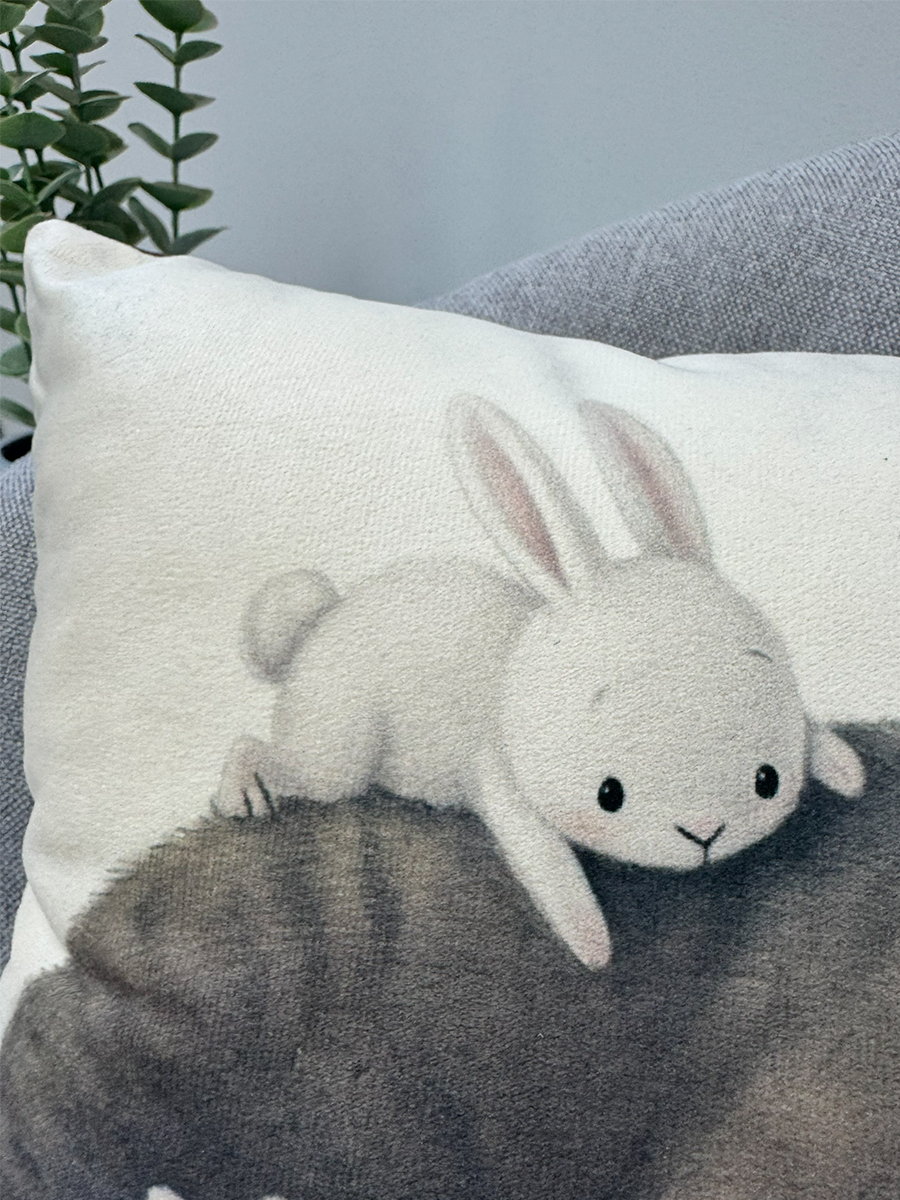 Подушка декоративная FLUFFY. МЕДВЕДЬ И ЗАЙЦЫ 33x33. Каталог Матекс