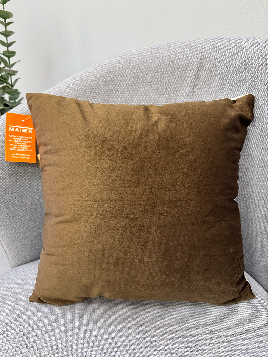Подушка декоративная FLUFFY. МЕДВЕДЬ И ЗАЙЦЫ 33x33. Каталог Матекс
