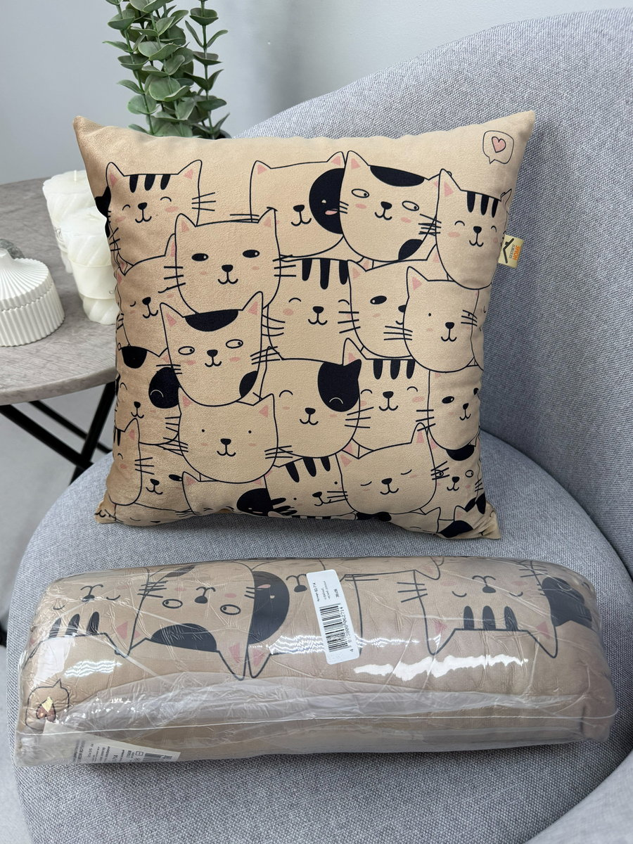 Подушка декоративная MEOW. КОТИКИ 35x35. Каталог Матекс