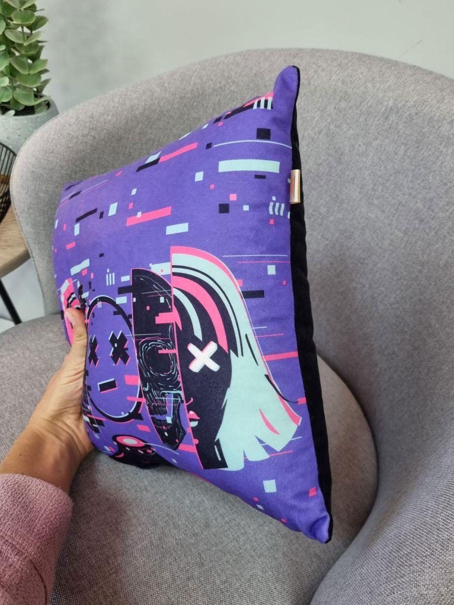 Подушка декоративная ANIME. KIBER 33x33. Каталог Матекс Подушка декоративная ANIME. KIBER 33x33. Каталог Матекс