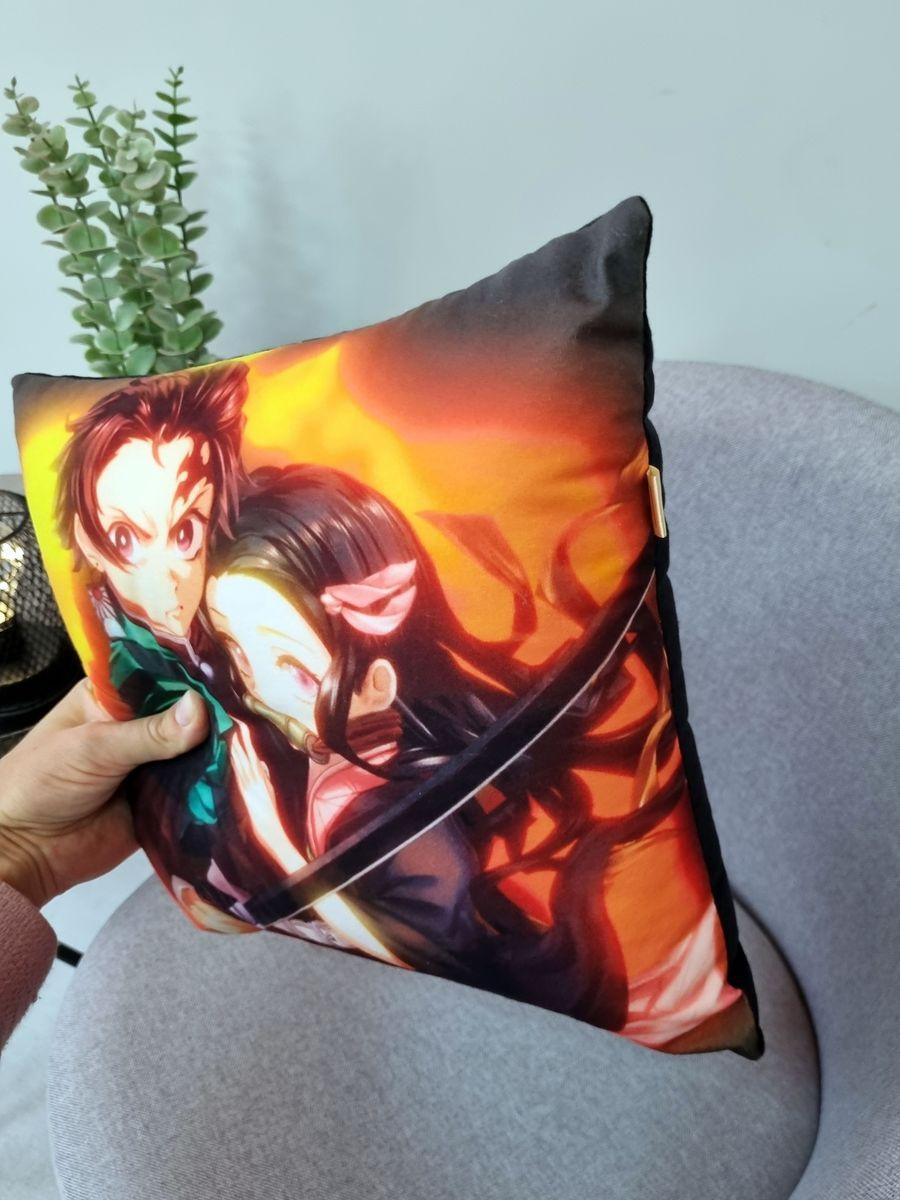 Подушка декоративная ANIME. ТАНДЗИРО И НЭДЗУКО 33x33. Каталог Матекс Подушка декоративная ANIME. ТАНДЗИРО И НЭДЗУКО 33x33. Каталог Матекс