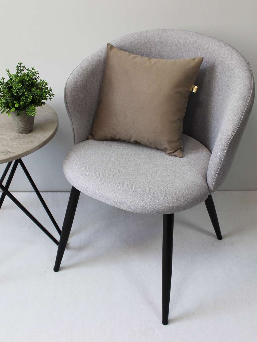 Подушка декоративная ARIA PREMIUM VELOURS. 35x35. Каталог Матекс Подушка декоративная ARIA PREMIUM VELOURS. 35x35. Каталог Матекс