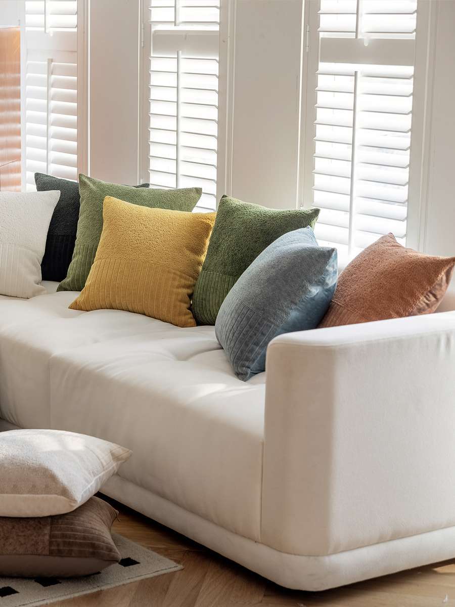 Подушка декоративная TUFTED VELVET.  45x45. Каталог Матекс