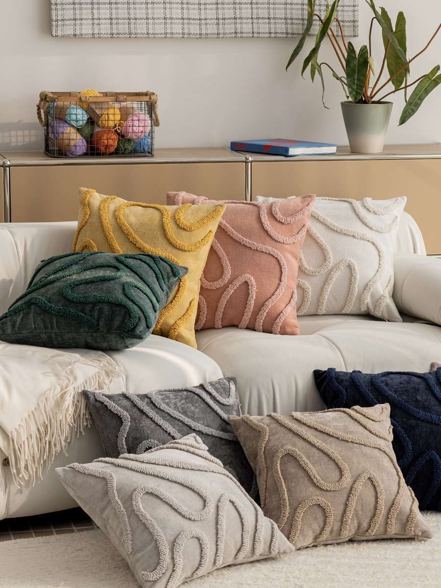 Наволочка декоративная TUFTED LINES.  45x45. Каталог Матекс