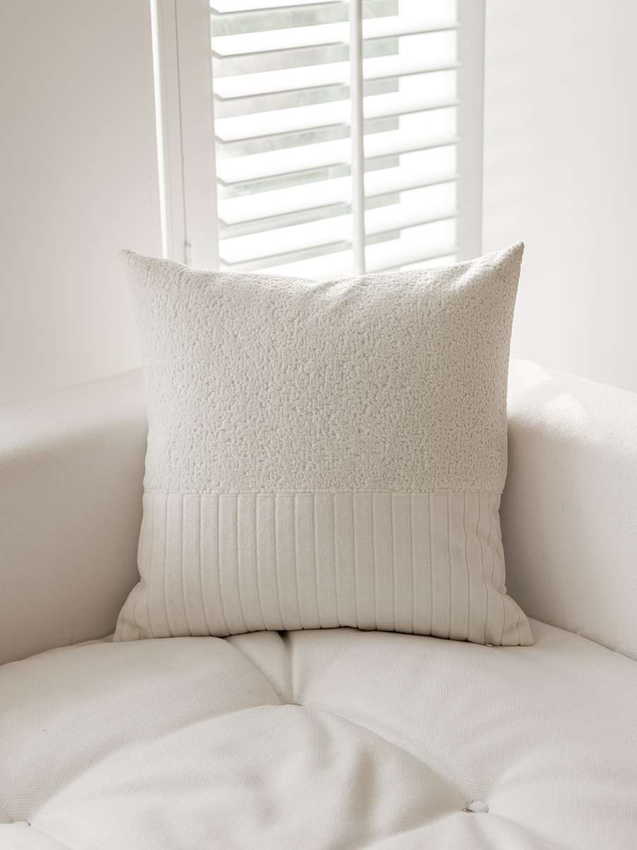 Наволочка декоративная TUFTED VELVET.  45x45. Каталог Матекс
