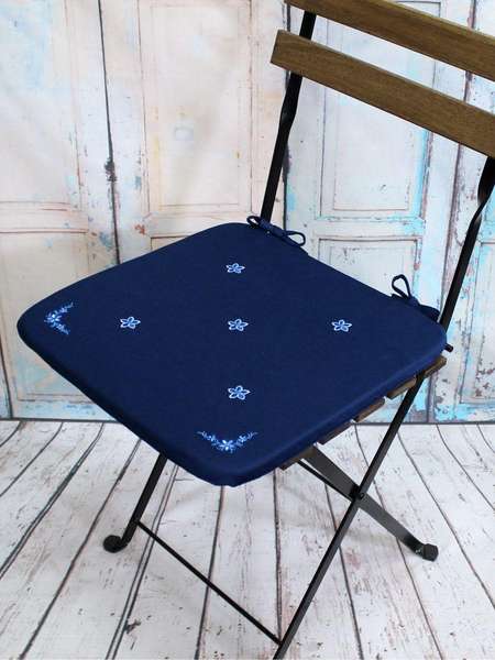 Подушка для сидения НЕЗАБУДКА  38x38  Артикул 02-338  Цвет: темно-синий  Палитра: Синий 