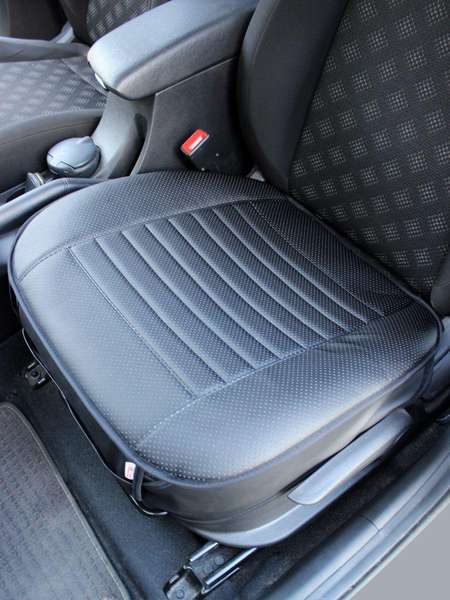 Подушка автомобильная FORWARD  50x53  Артикул 35-282  Цвет: Черный  Палитра: Черный 