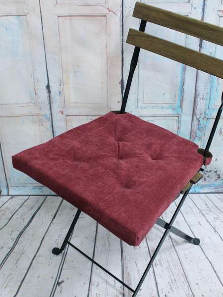 Подушка для сиденья LORETA  41x40  Артикул 55-471  Цвет: бордовый 